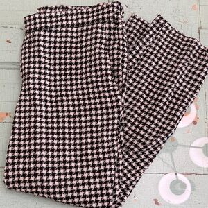 Old Navy Black & White Houndstooth Pants